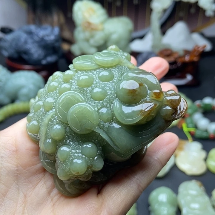 未镶嵌和田玉把件
