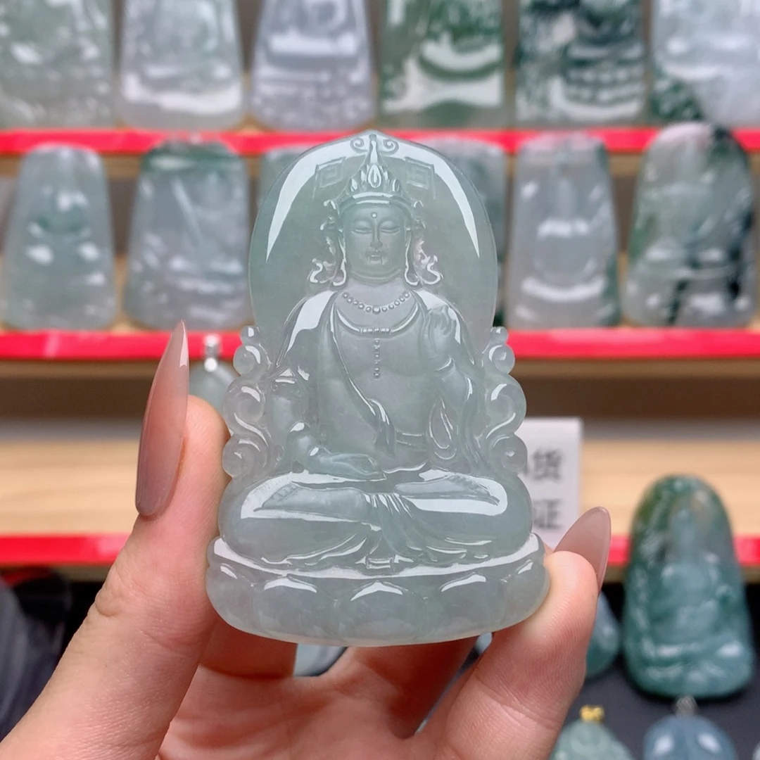 翡翠未镶嵌颈饰观音
