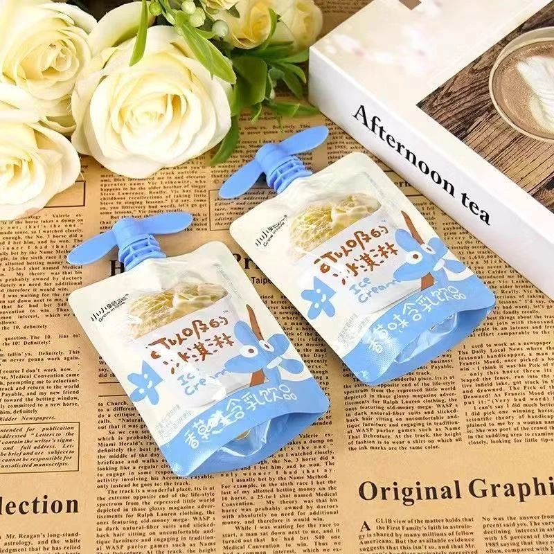 小小蜡笔冰淇淋香草味香蕉味随机混合含乳饮品