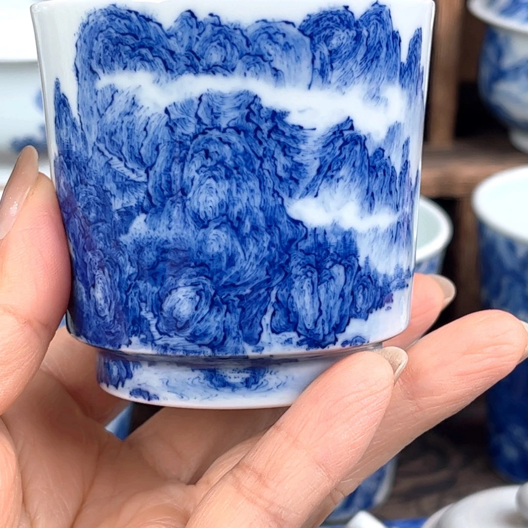 R***。瓷片一笔一墨 叩玉山房