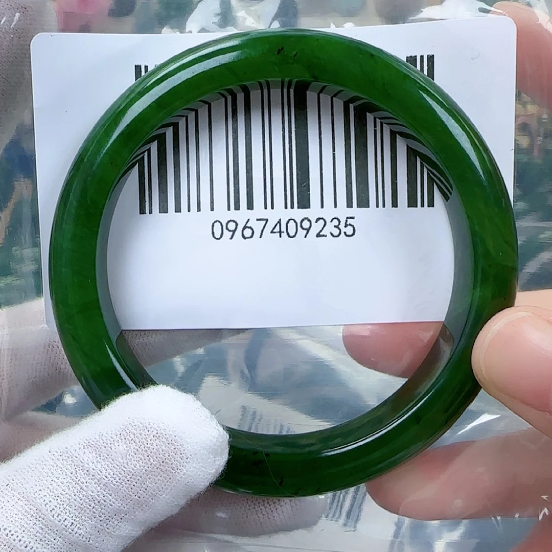 和田玉（碧玉）手镯未镶嵌?**?包容5758