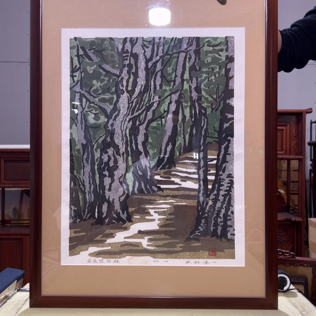 绘画7****?屏风框画茶空间设计