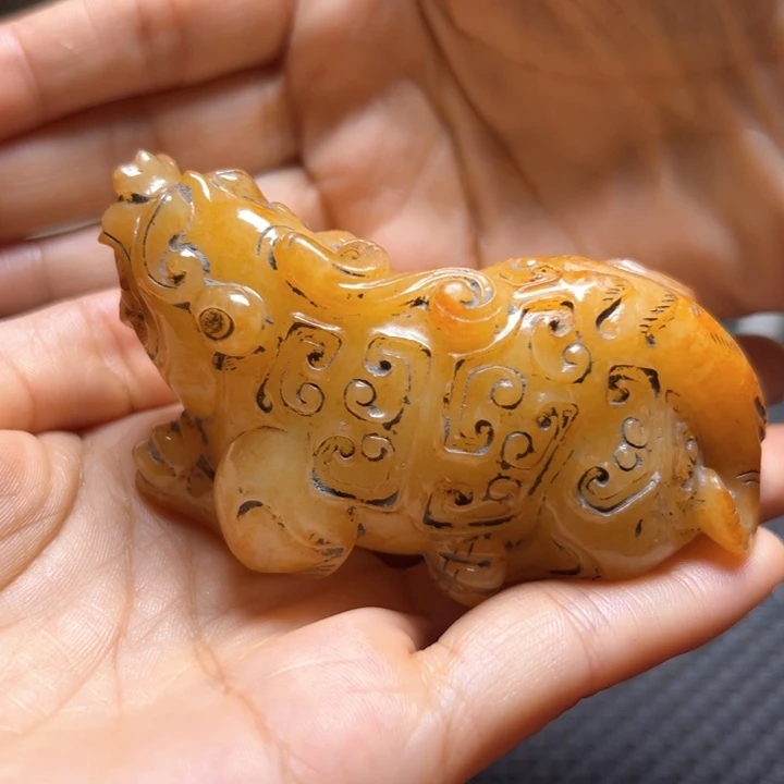 用***3和田玉（糖玉）未镶嵌挂件