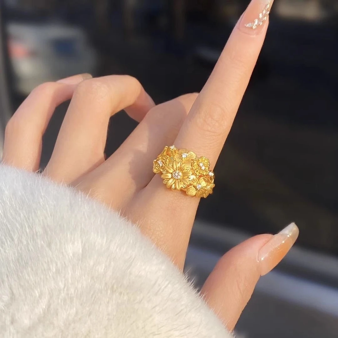2025新款轻奢繁花戒指女新款精致百搭高颜值指环时尚食指戒宫廷风