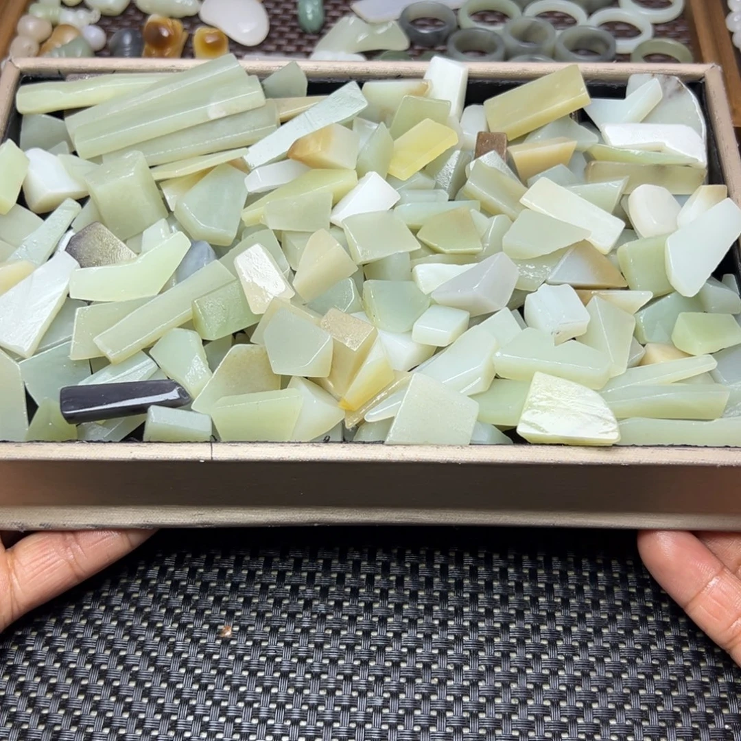 和田玉（糖玉）未镶嵌珠宝半成品