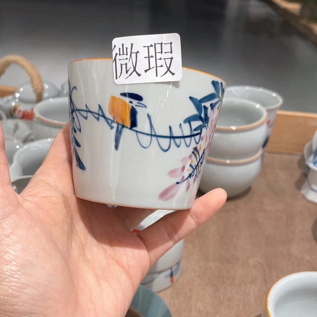 釉下彩纯手绘有瑕