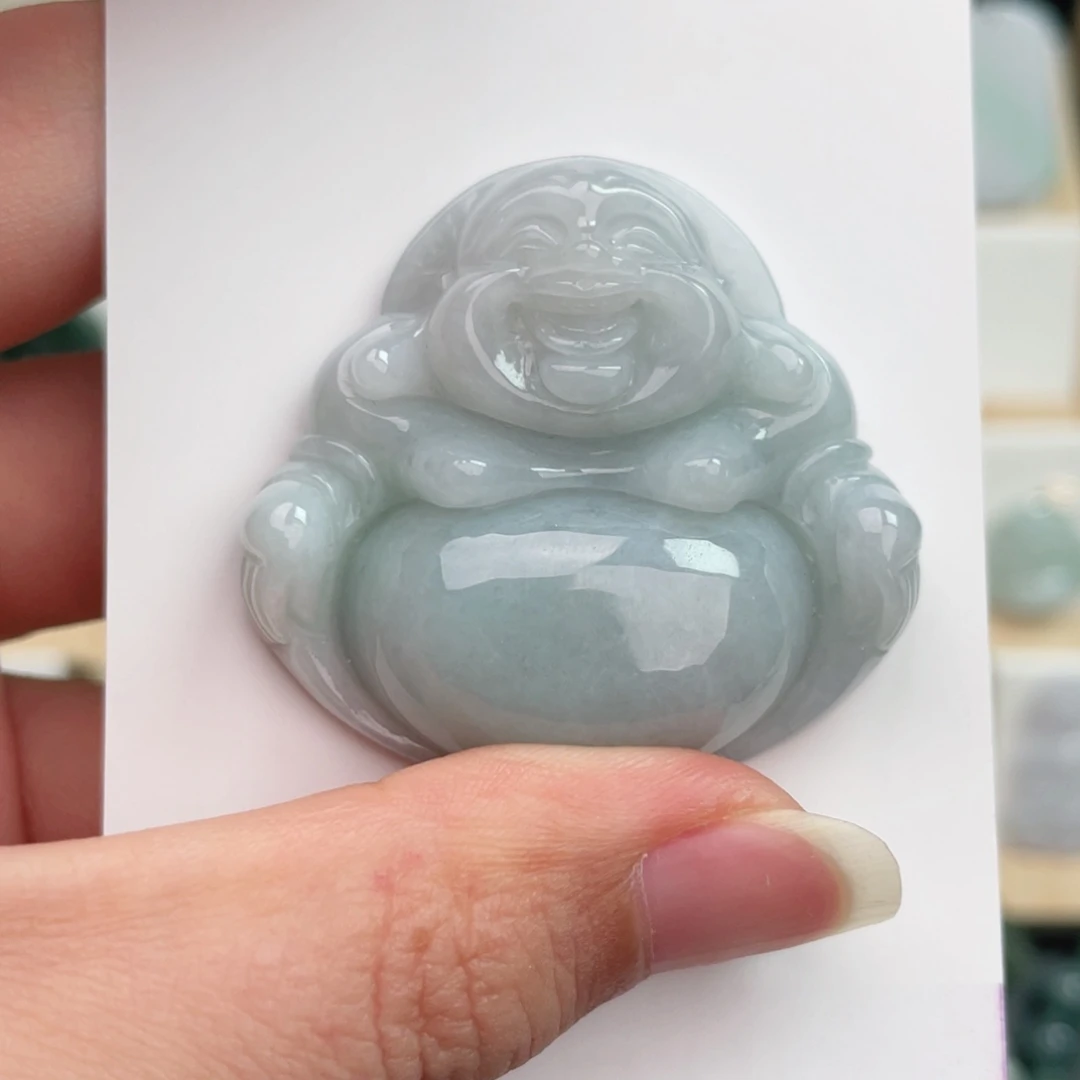 翡翠未镶嵌颈饰佛公