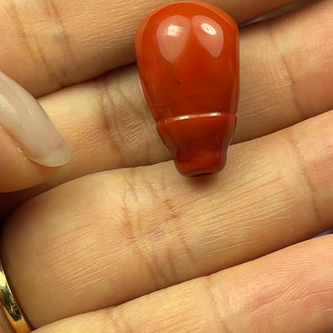 南红玛瑙未镶嵌颈饰