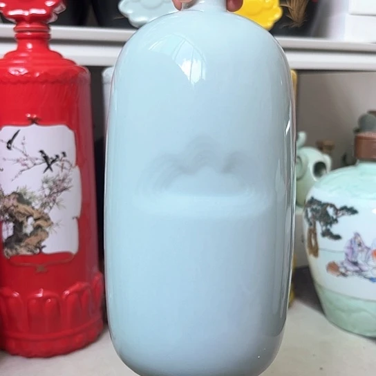 2斤云朵酒瓶2个 清仓偶有微瑕