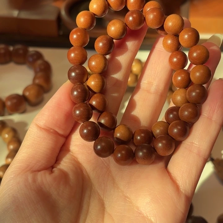 胡***婷檀香木1.0双圈老山檀红肉奶香奶甜