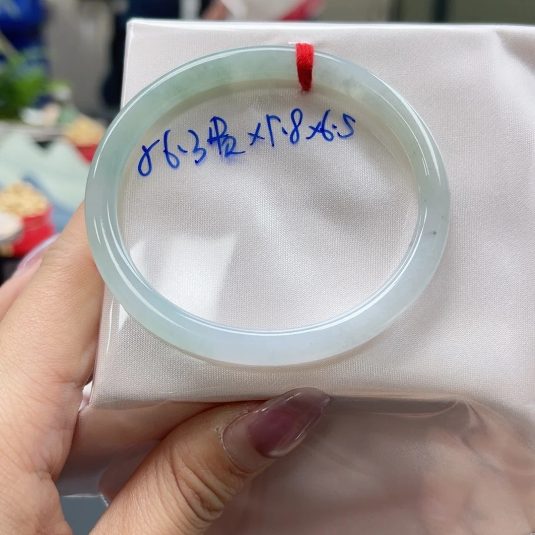 未镶嵌手镯翡翠翡翠