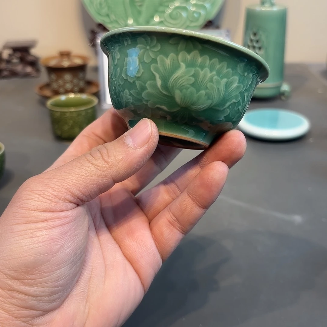 瓷片龙泉青瓷福利青瓷