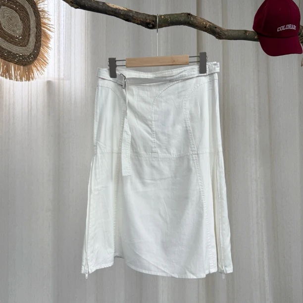 2677白色A字裙高腰显瘦百搭半身裙