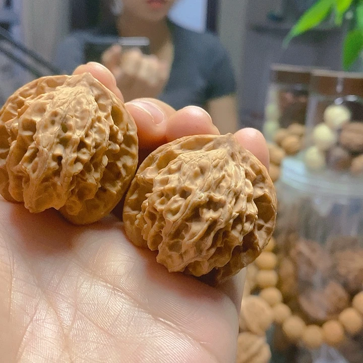 【闪购商品】文玩核桃把件37盘山