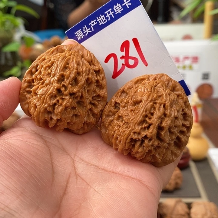 文玩核桃把件42全品高炮南疆石281号