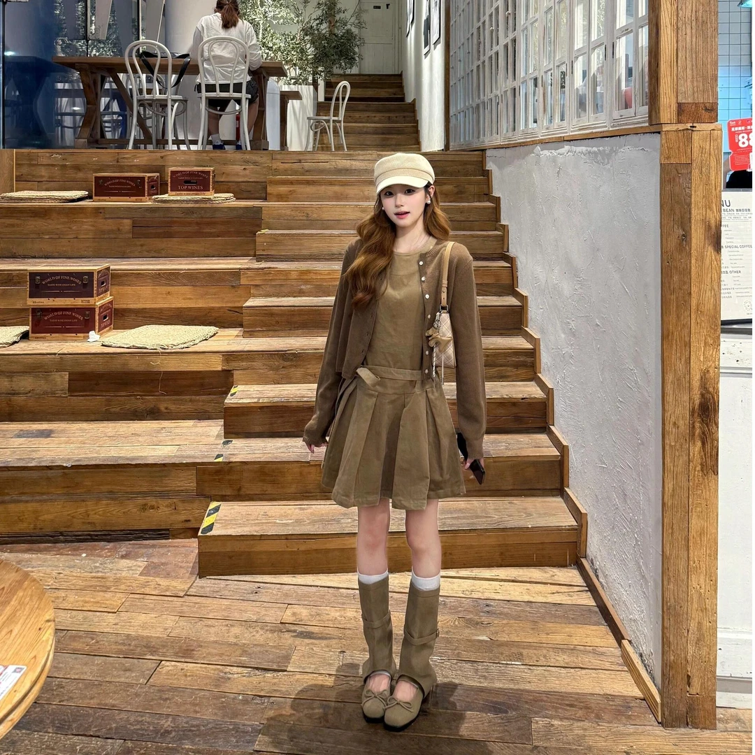 韩系秋季穿搭一整装气质背心连衣裙子女春秋2025新款气质开衫外套