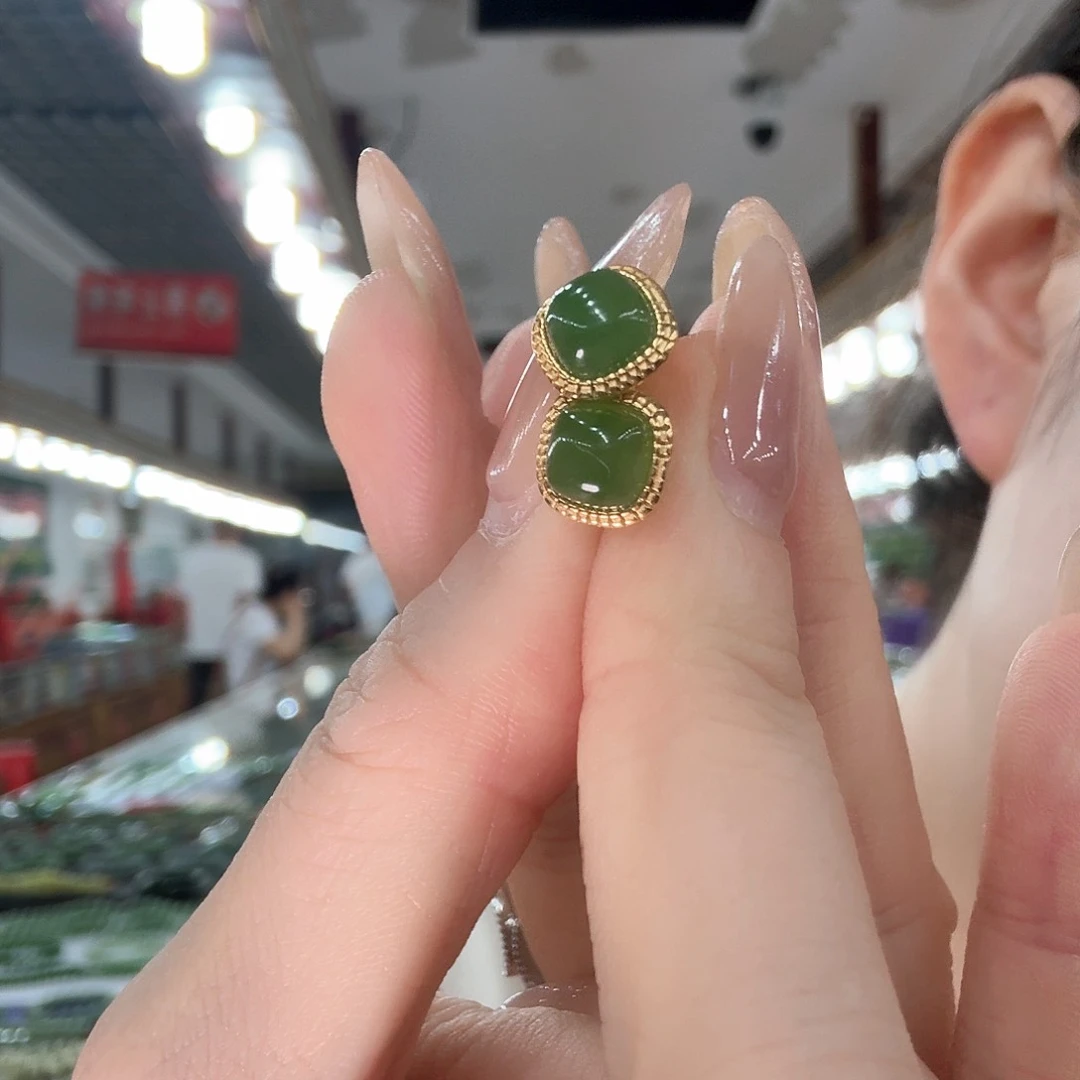 和田玉银S925镶嵌耳饰