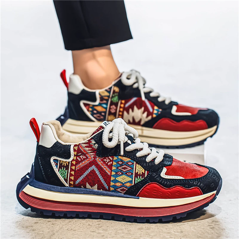 男鞋2025春季新款休闲运动复古刺绣阿甘百搭小众厚底增高老爹鞋