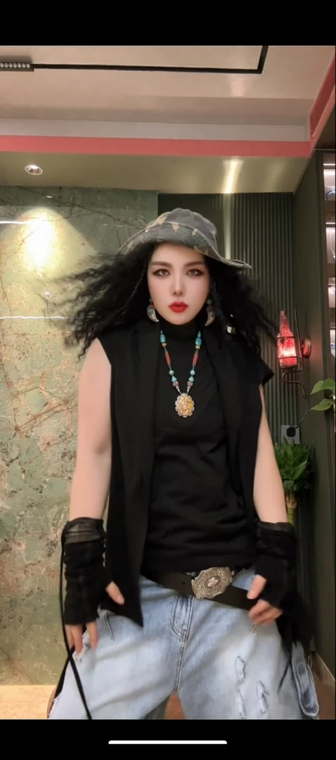 新款多种穿法个性宽松背心弹力