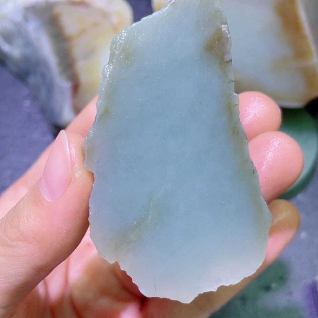 和田玉未镶嵌珠宝半成品