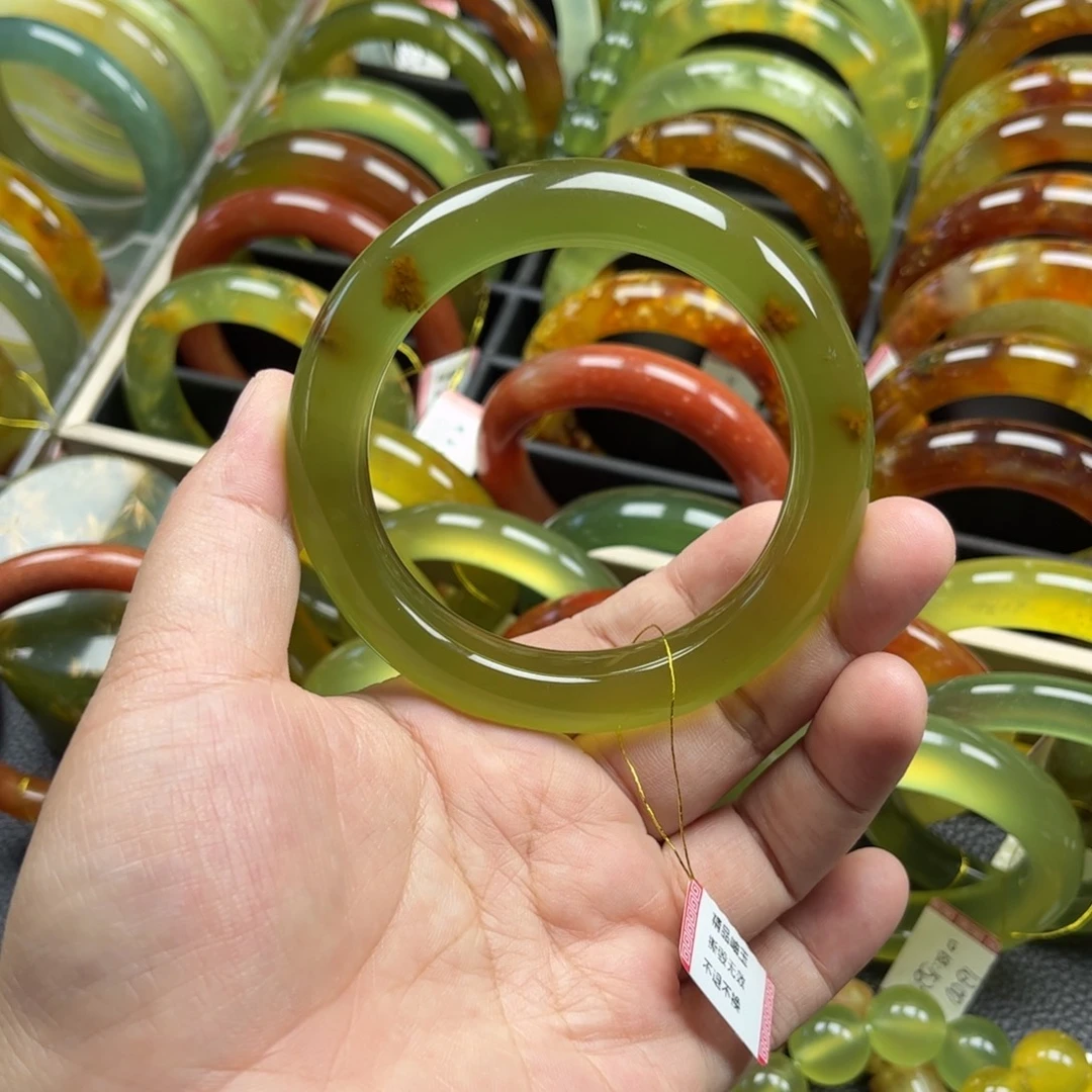 未镶嵌蛇纹石玉手镯