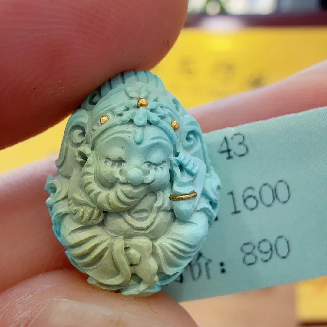 绿松石未镶嵌珠宝奇石