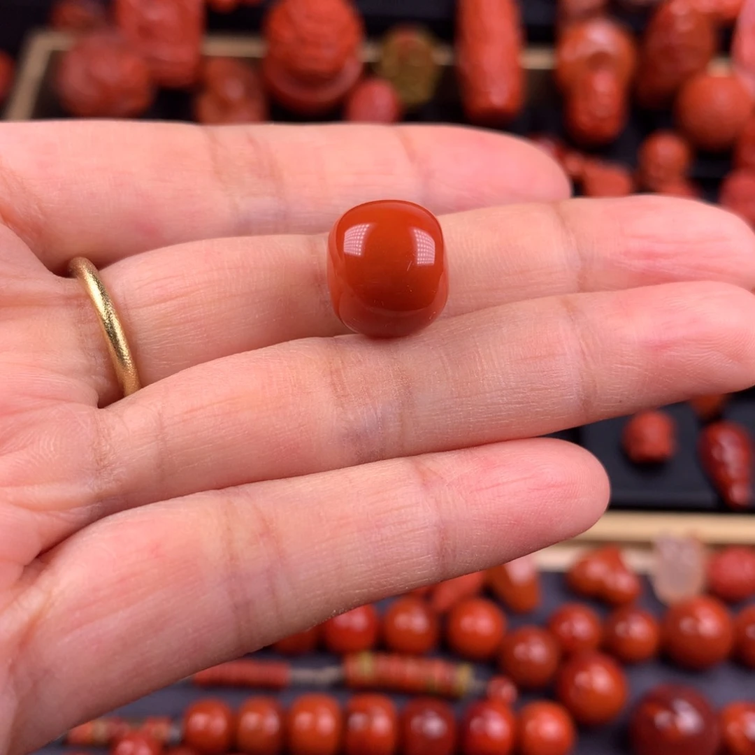 南红玛瑙老型单珠12.8mm未镶嵌