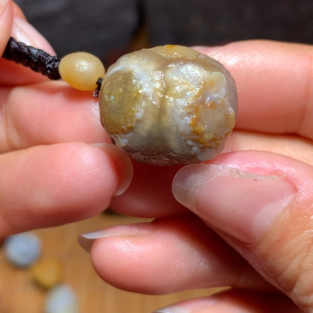 未镶嵌玛瑙/玉髓珠宝半成品