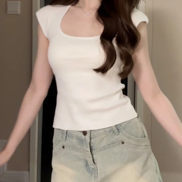 白色方领短袖正肩t恤女夏季纯欲辣妹修身显温婉大方衣服一字肩上