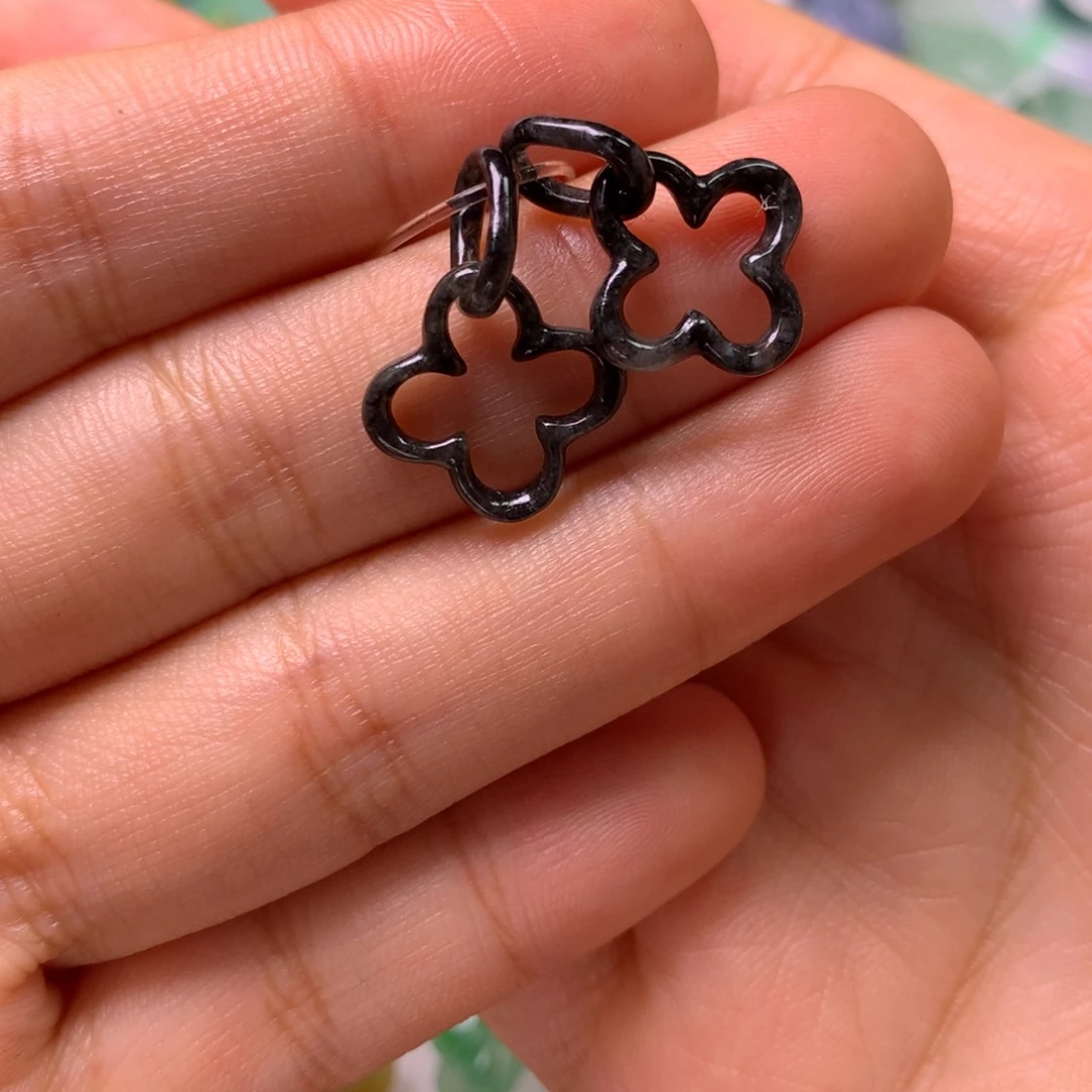 定制翡翠未镶嵌四叶草