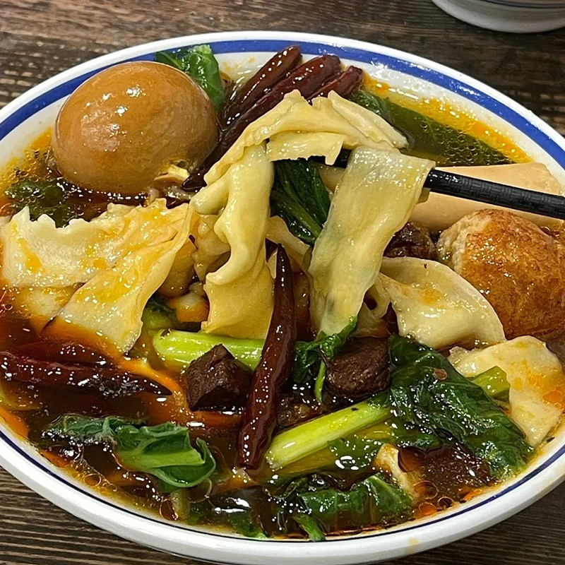 【买一箱送一箱】板面双面饼泡面非油炸夜宵速食卤香味桶装泡面批发