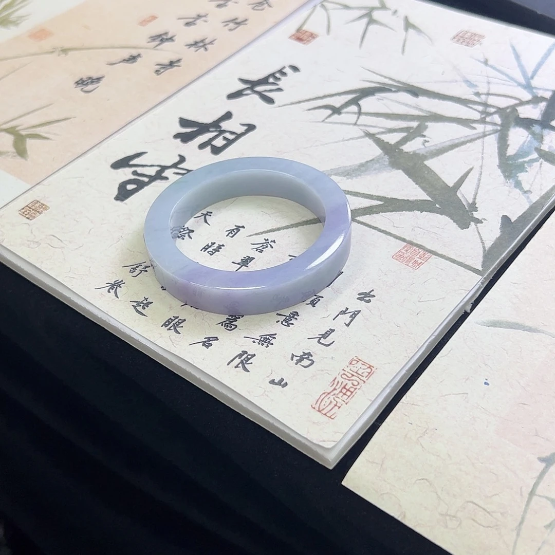 飞****定制翡翠未镶嵌天然缅甸A货翡翠手镯