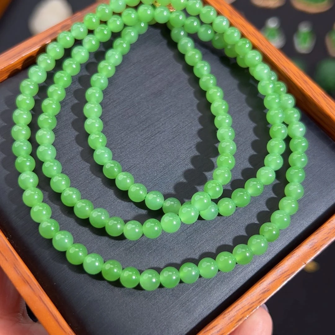 和田玉（碧玉）果绿珠链（5mm）未镶嵌