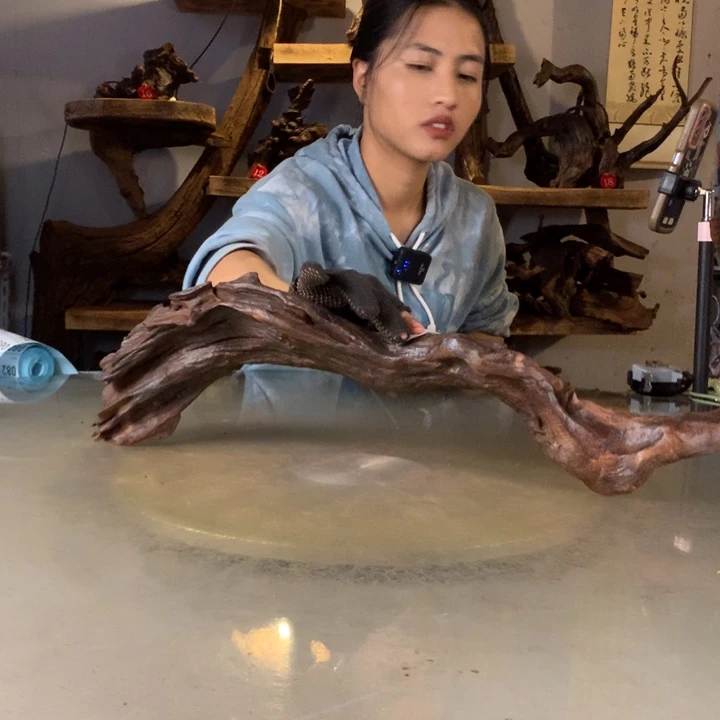 逾***越天然的云南紫柚木会黄水