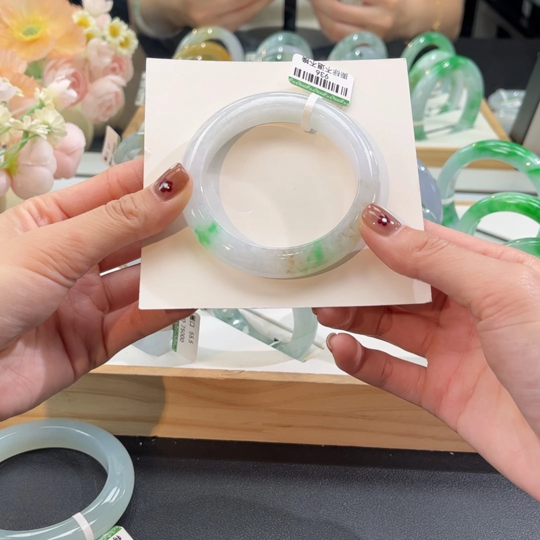 翡翠手镯未镶嵌编号936