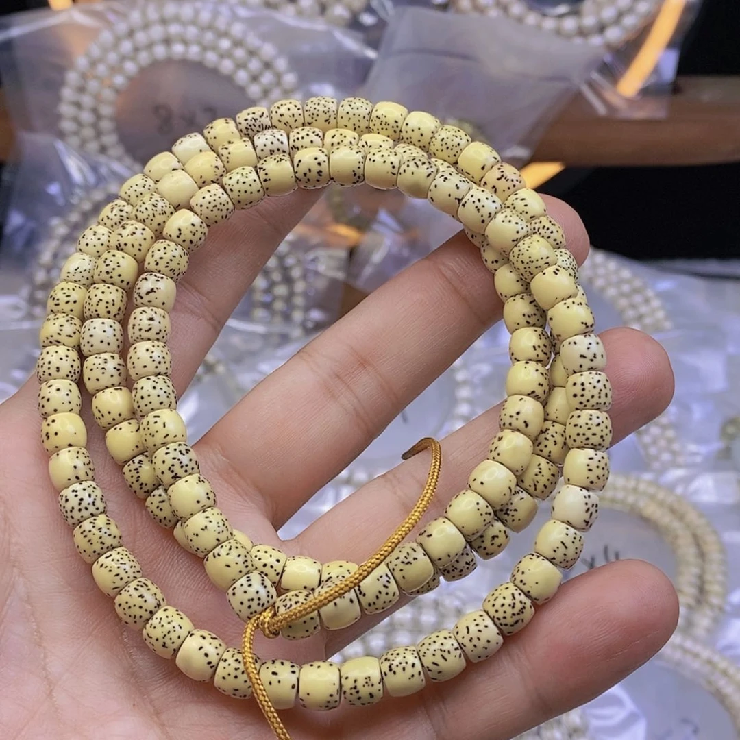 【闪购商品】星月菩提手串金**照星月