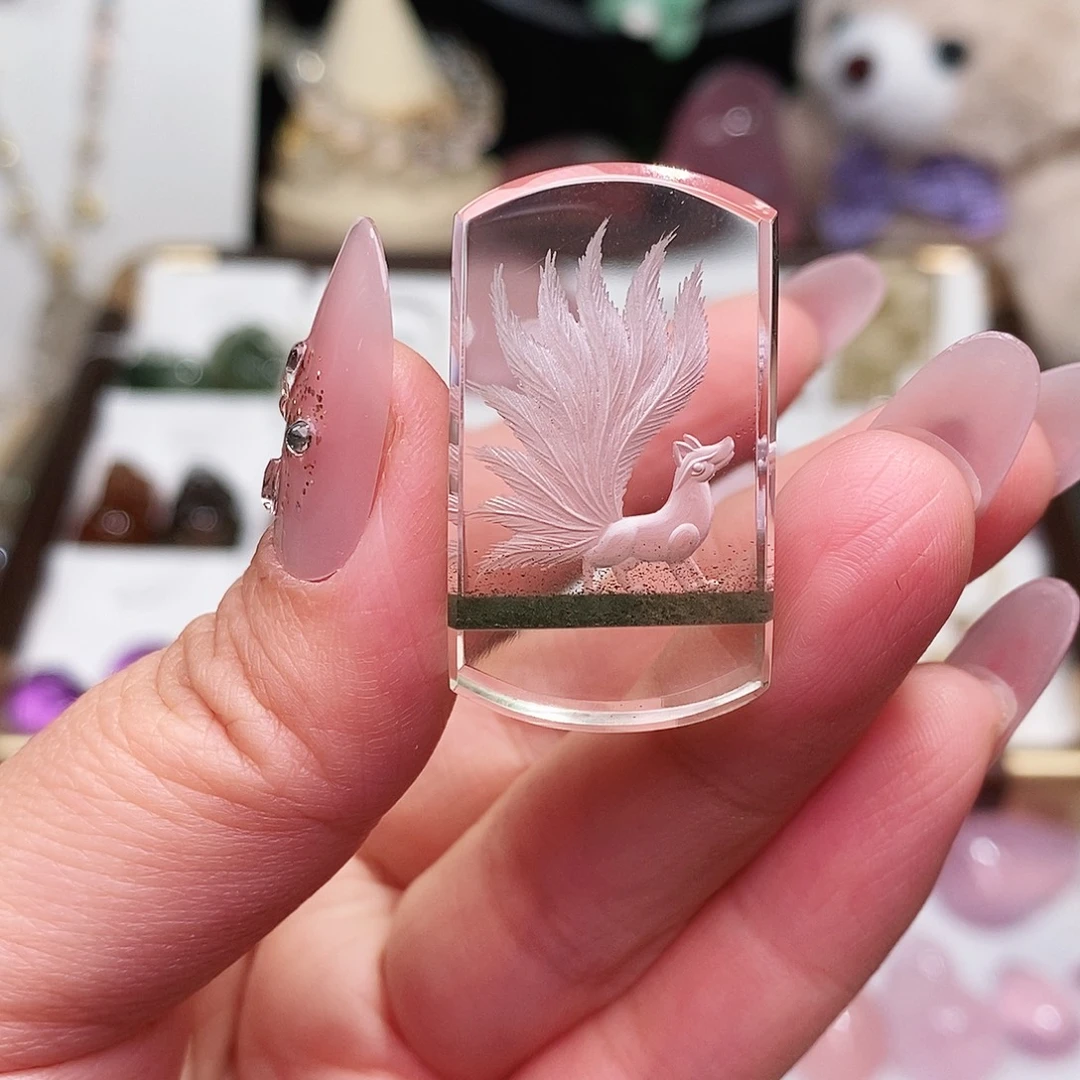 未镶嵌吊坠(赠链)水晶