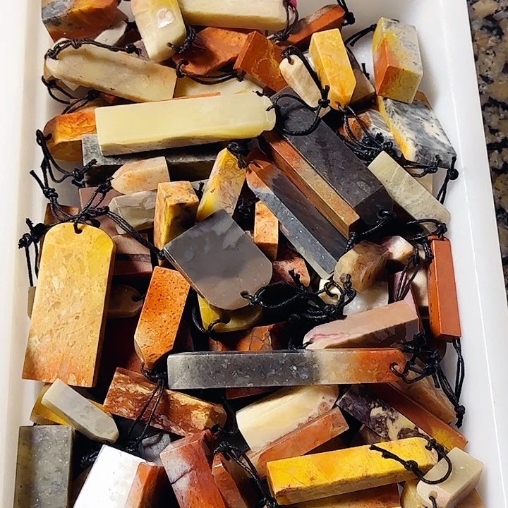 春***.青田石印石老挝石100个99元