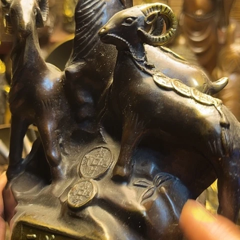 铜器摆件点击下单即可