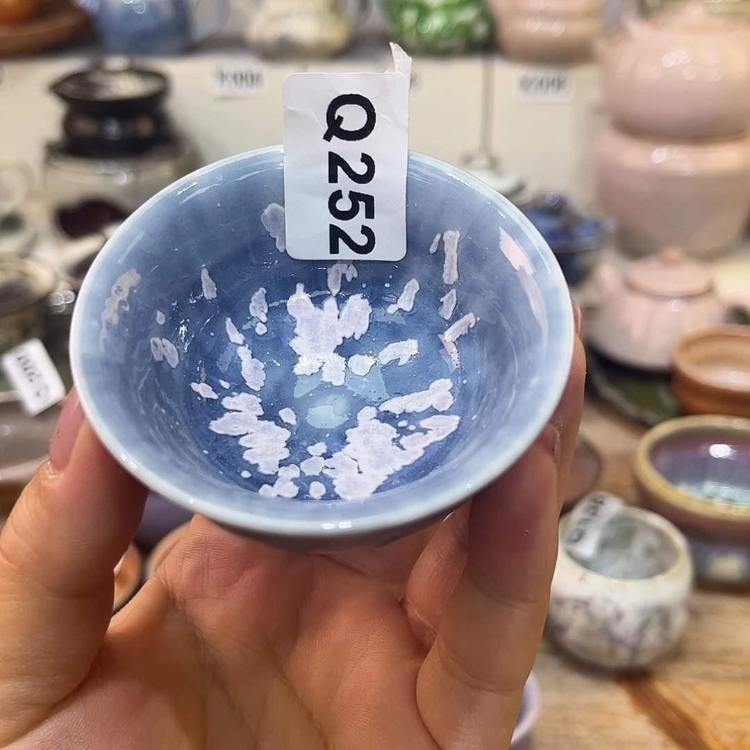 朱泥茶杯陶瓷艺术