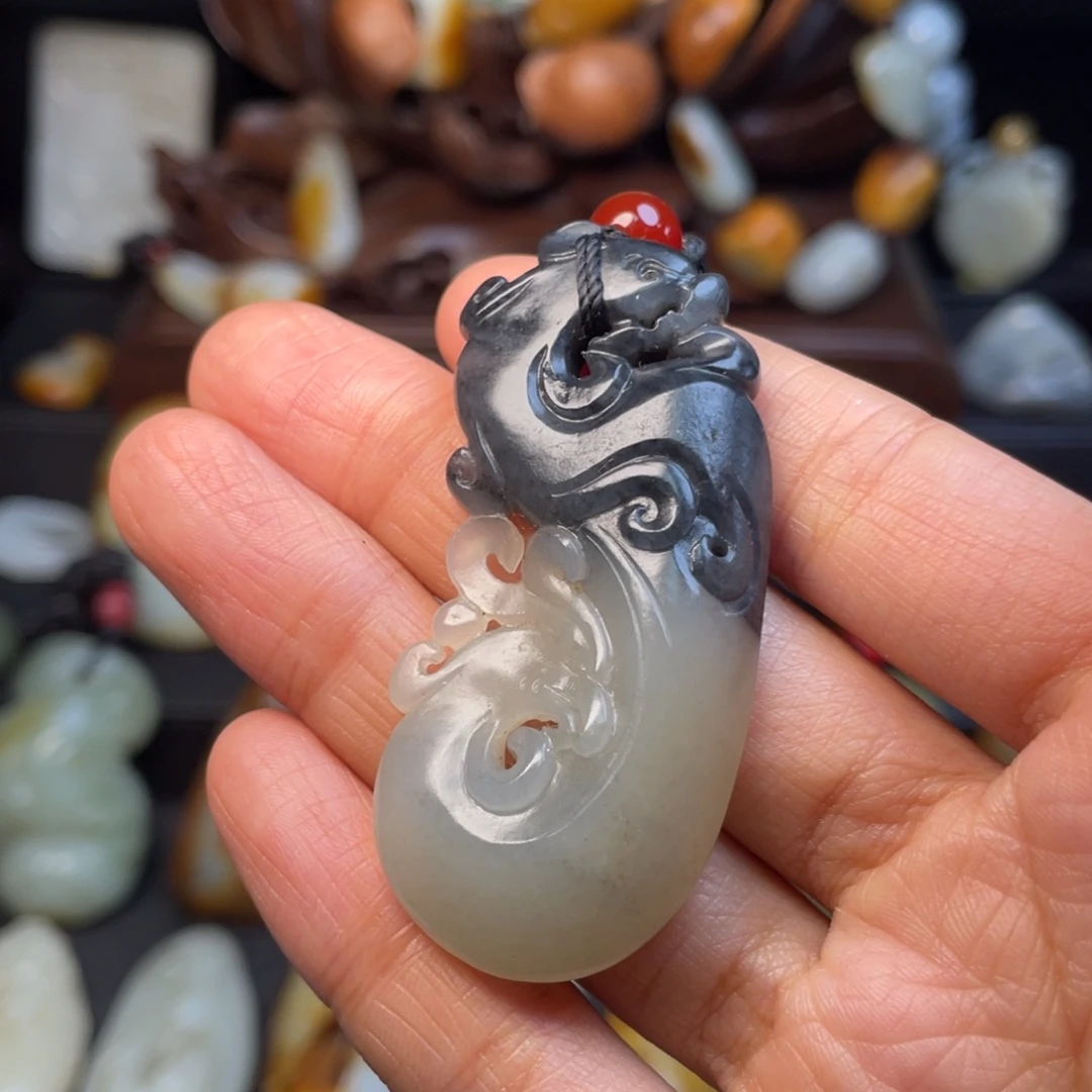 和田玉未镶嵌挂件