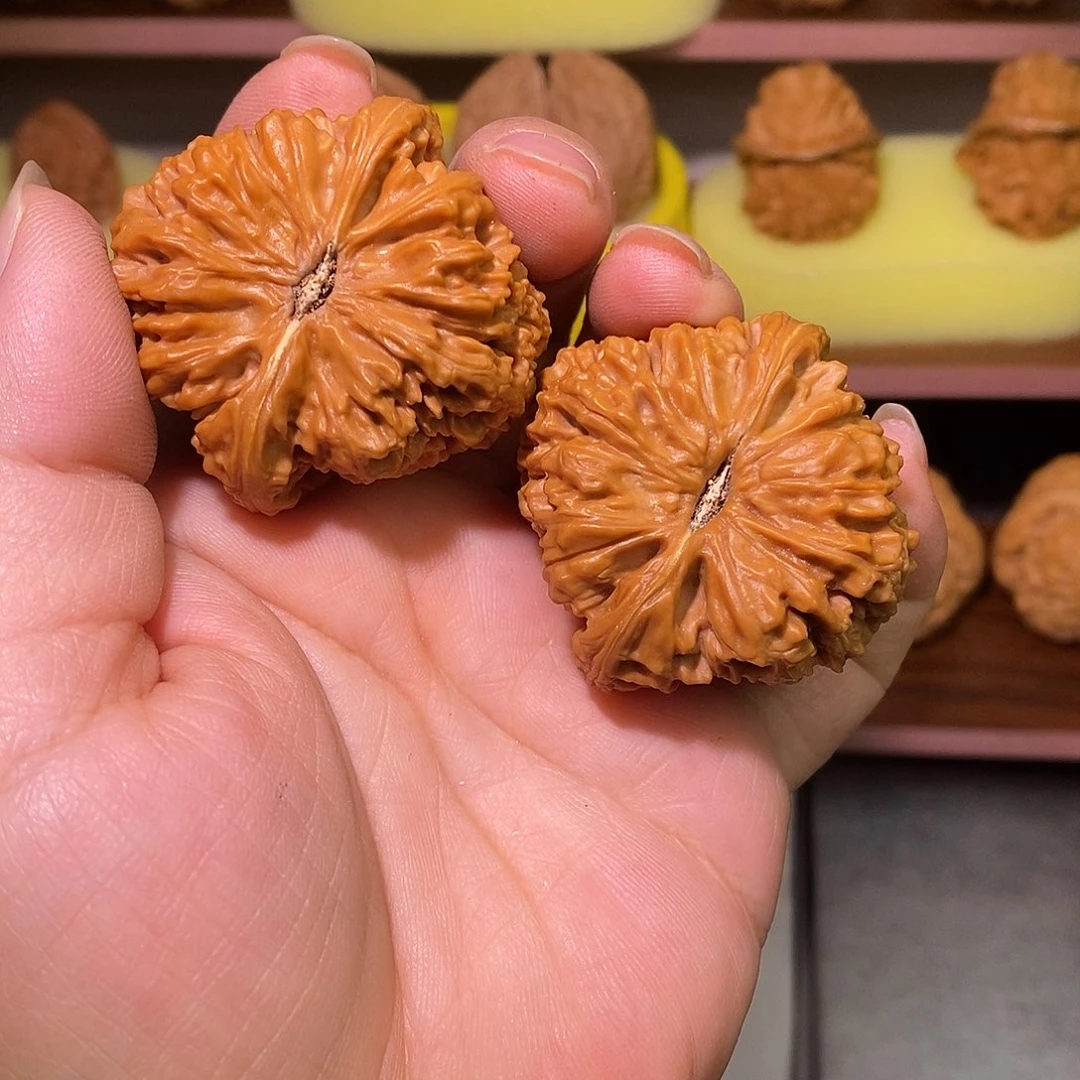 楽***把件文玩核桃42全品南疆石