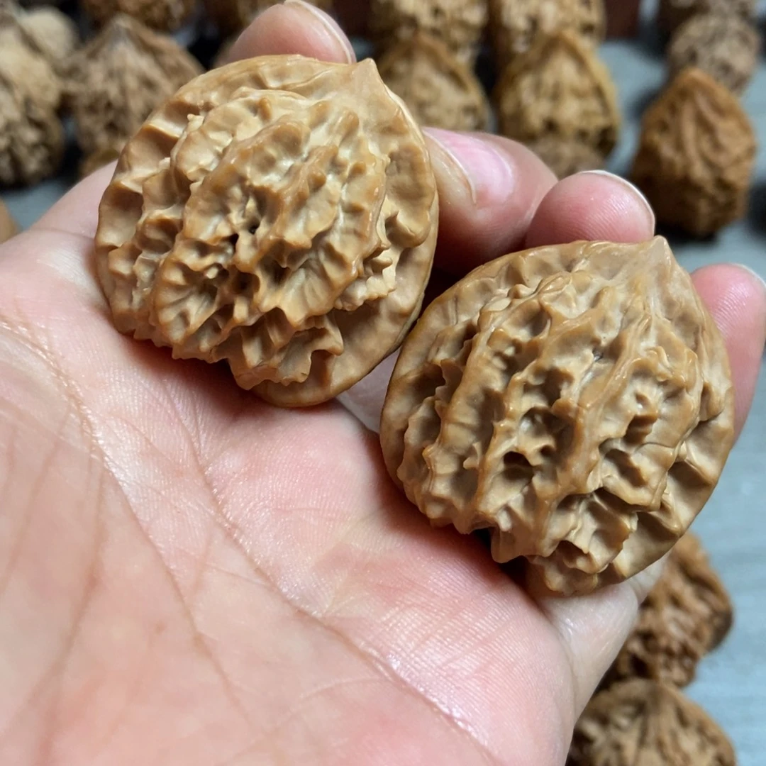 文玩核桃吊坠野麻37尺