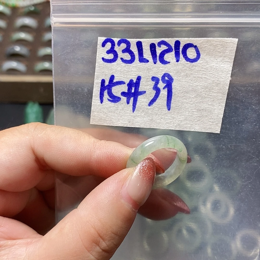 未镶嵌定制翡翠翡翠