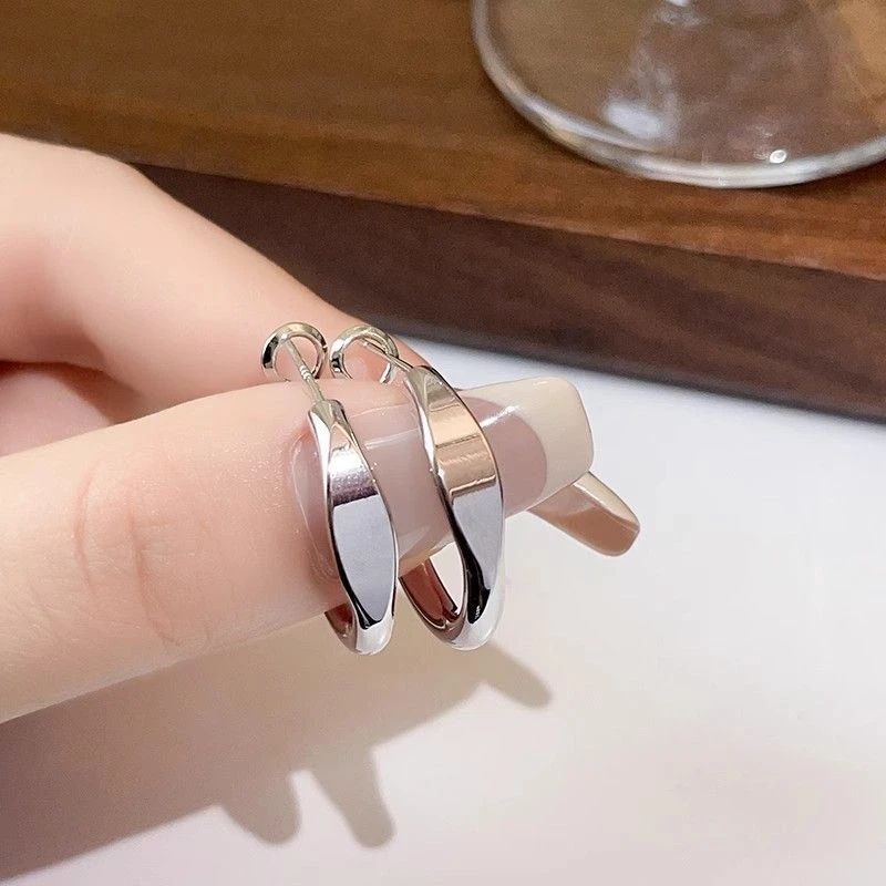 钛钢耳饰 银色圈圈耳环女新款爆款高级感耳钉小众气质耳圈耳饰