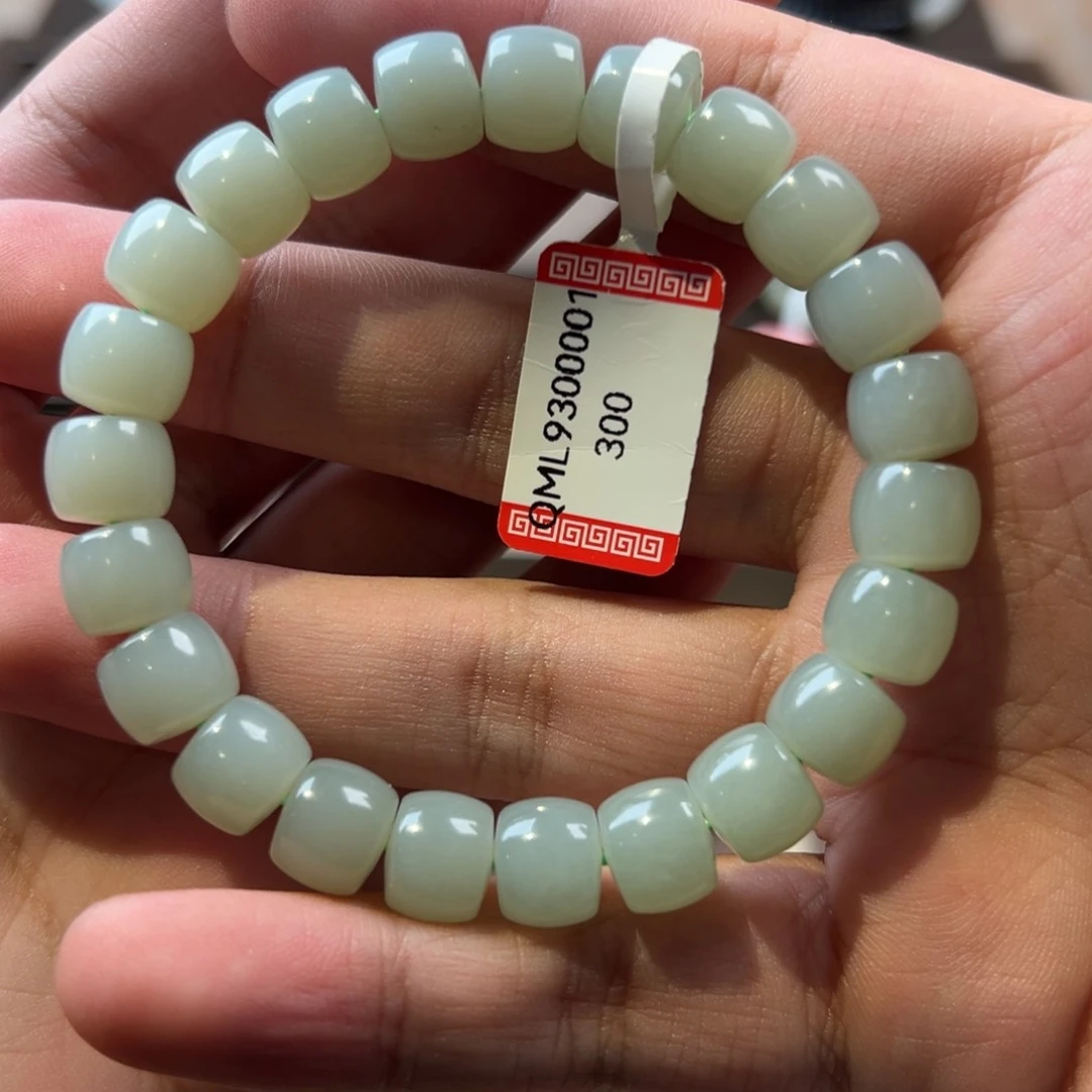 和田玉未镶嵌颈饰Y**I