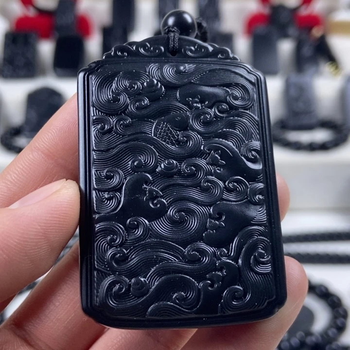 和田玉（墨玉）未镶嵌颈饰五福鲤鱼