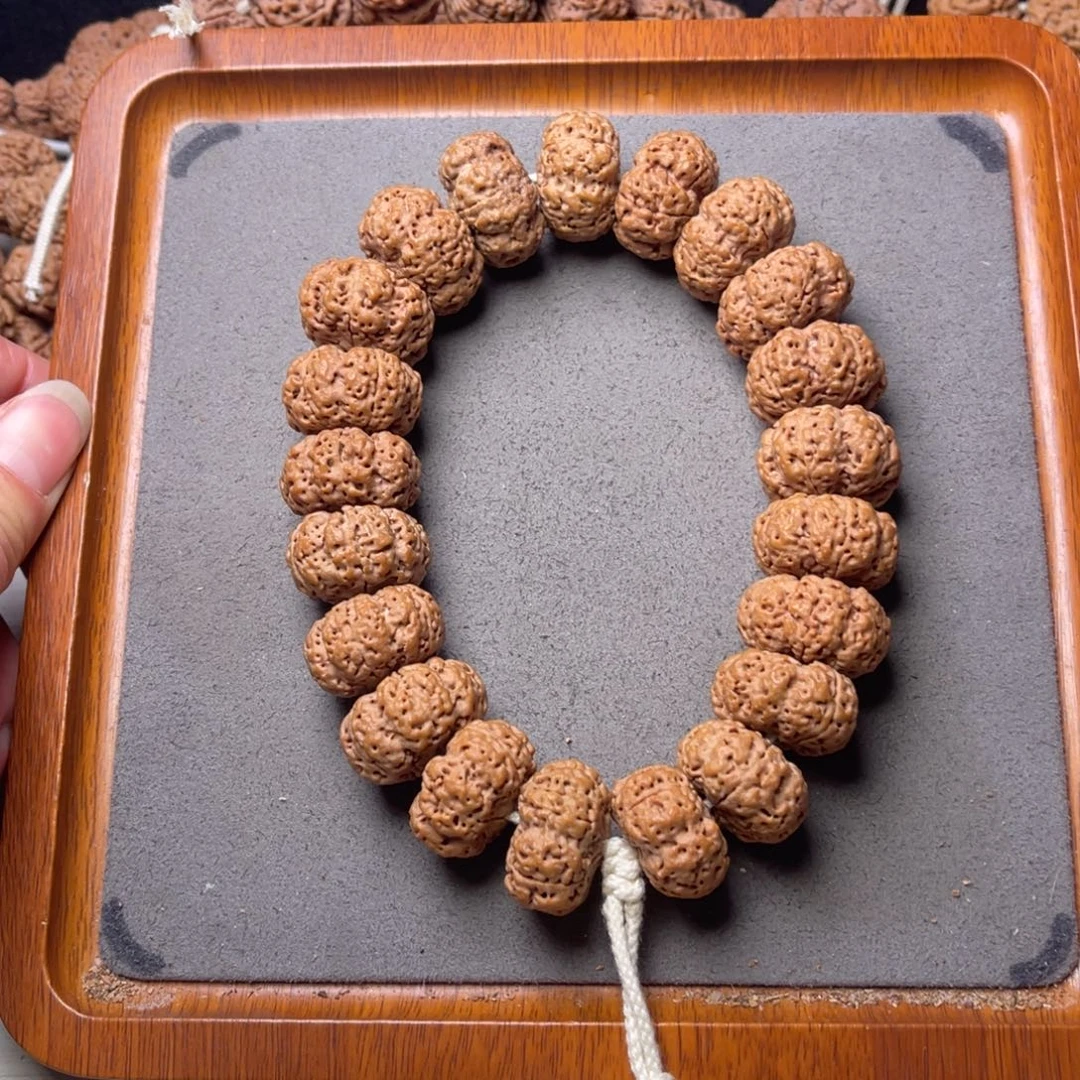 菩提籽类6号金刚菩提梁梅花夹板手持23