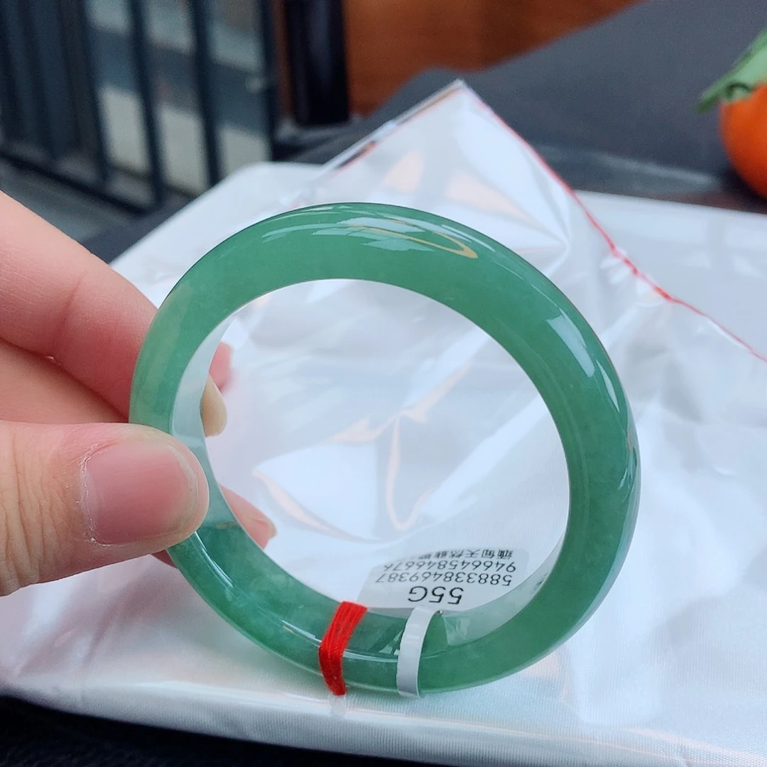 翡翠手镯未镶嵌天然缅甸翡翠A货手镯
