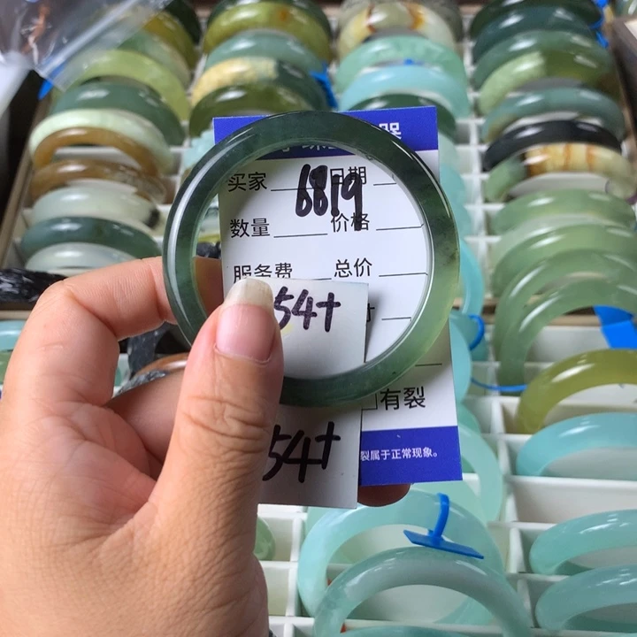 未镶嵌蛇纹石玉手镯6819